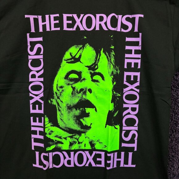 The Exorcist Regan and Father Merrin T-shirt size extra large - Picture 2 of 4